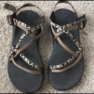 Women’s Chaco sz 10